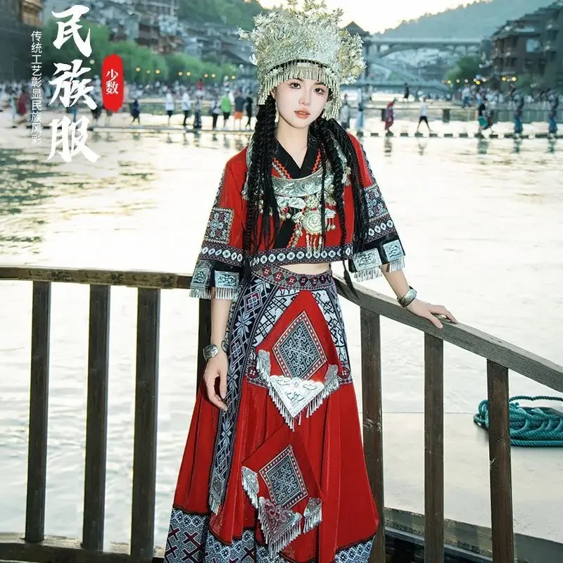 Этническая одежда Деревни Мяо Гуйчжоу Мяо Женская Одежда Этнических меньшинств Юньнань Донг Этническая Танцевальная Одежда Яо и Тудзя