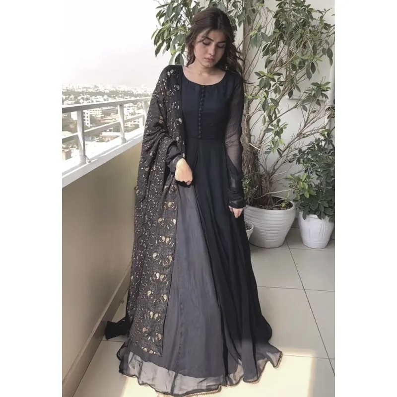 Черное платье, шаровары из индийского жоржета, круглый вырез, пакистанская одежда с длинными рукавами.