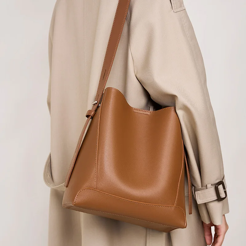 Miracle Kira 2023, Весна/ лето, Новая женская сумка через плечо, Универсальная кожаная сумка на одно плечо, вместительная сумка для поездок на работу