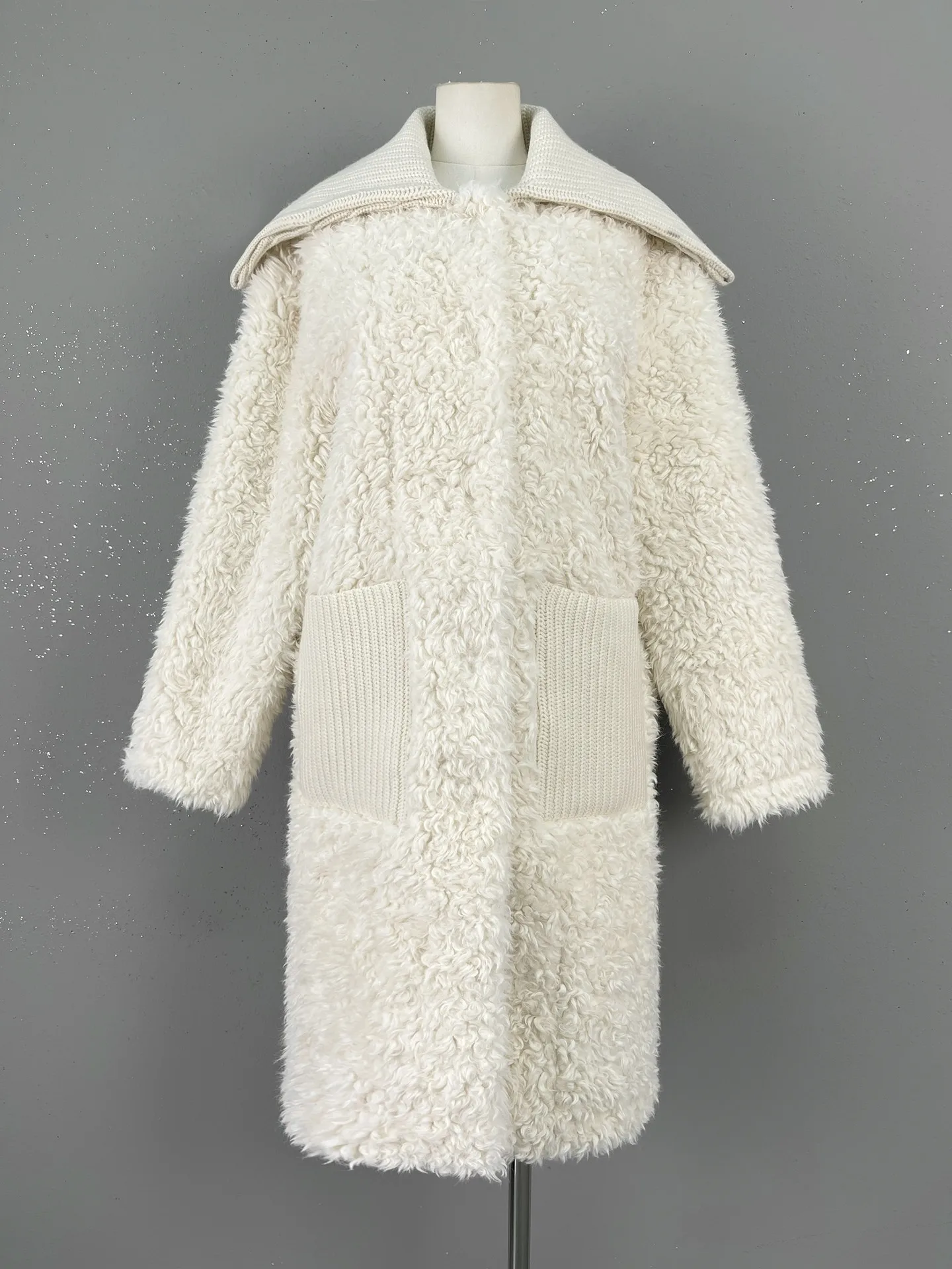2023 Женская одежда Стильное высококачественное шерстяное пальто с воротником-шалью Осень-Зима Новинка