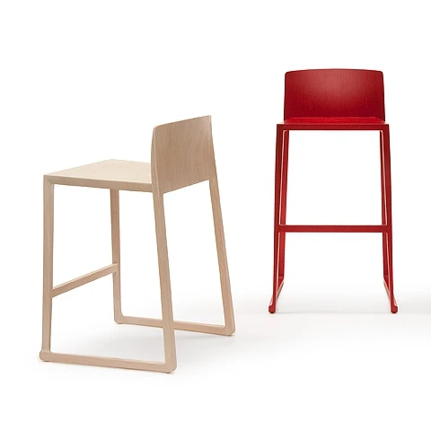 деревянная ножка, высокая современная мебель, металлические барные стулья, стулья для ресторанов или баров